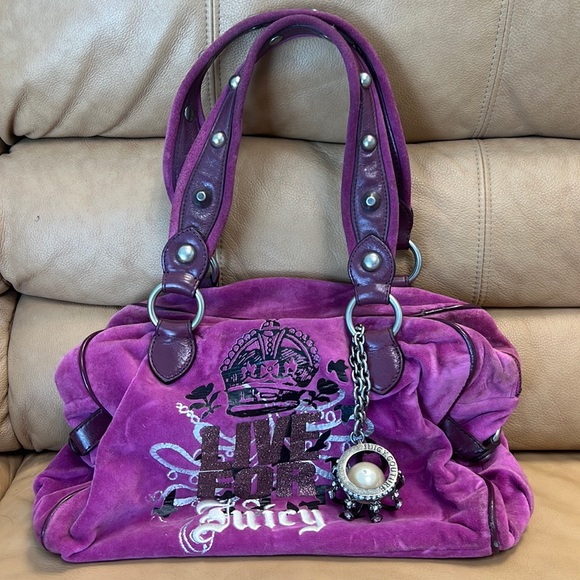Handbags - Juicy couture Beautiful fuchsia velour